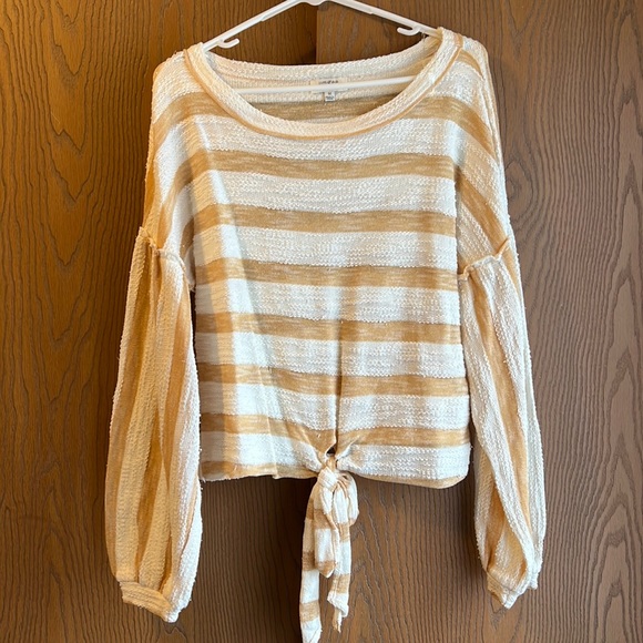 Lightweight mustard and white stripped long sleeve top, balloon sleeves, size M - Picture 1 of 5